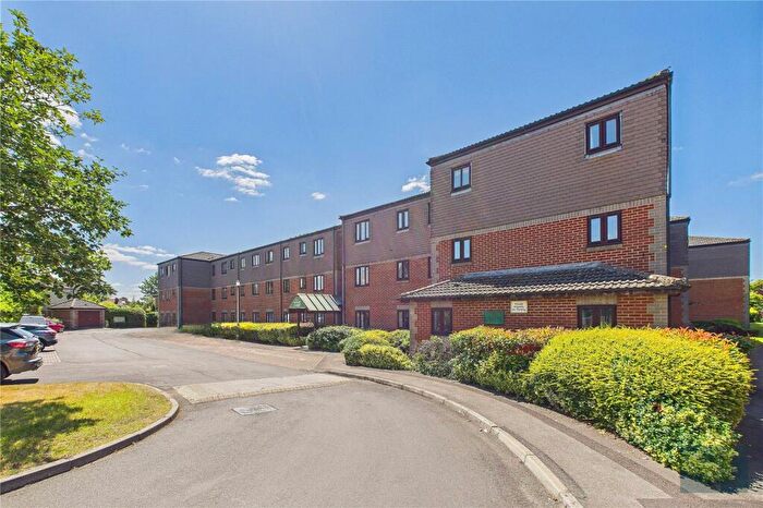 2 Bedroom Apartment For Sale In Wharf Court, Melksham, SN12