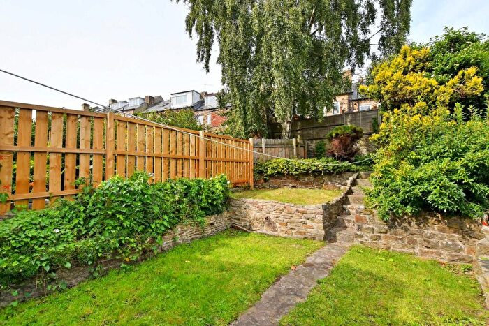 5 Bedroom House To Rent In Aldred Road, Crookes, S10