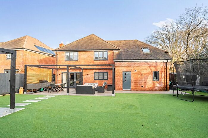 5 Bedroom Detached House For Sale In Vantage Copse, Bursledon, SO31