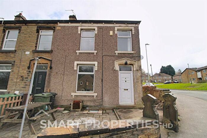 2 Bedroom End Terrace House To Rent In Blagden Lane, Huddersfield, HD4