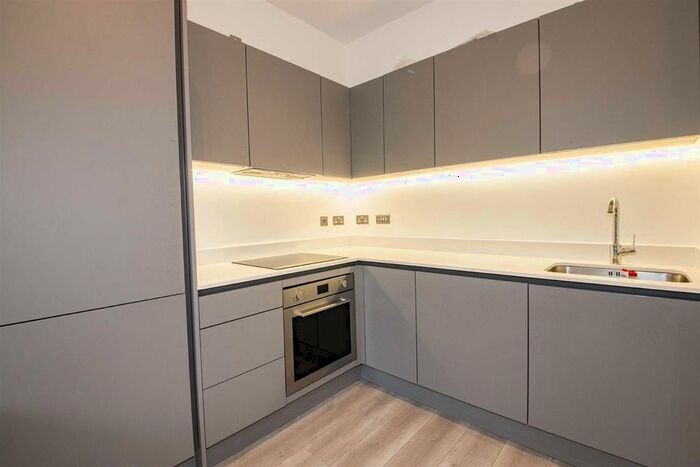 1 Bedroom Flat To Rent In Capital Drive, Milton Keynes, MK14