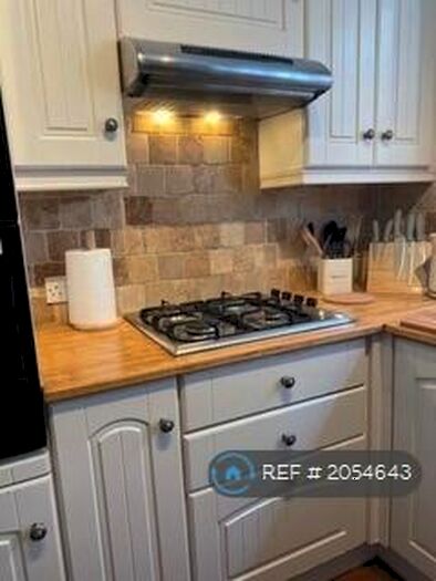 3 Bedroom Terraced House To Rent In Northernhay Street, Exeter, EX4