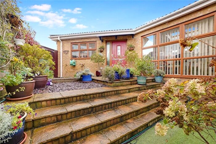 2 Bedroom Bungalow For Sale In Sought After Cul De Sac, Off Queens Road, Barming, Kent, ME16