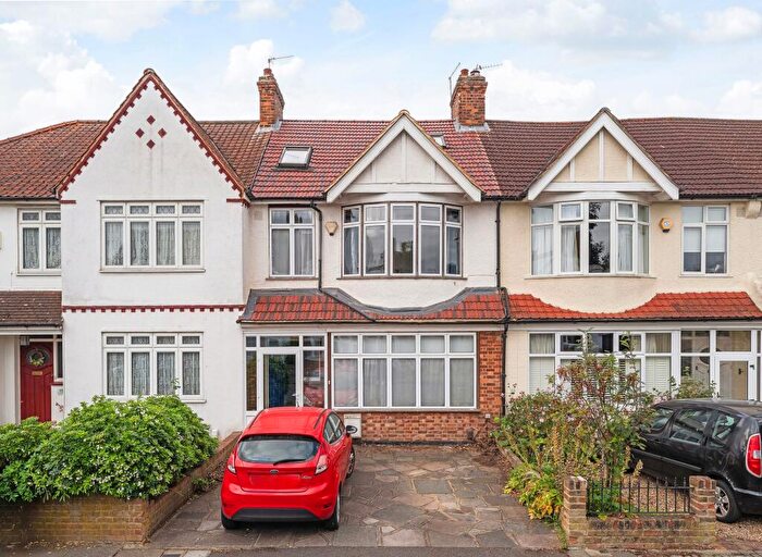 4 Bedroom Terraced House To Rent In Shrewsbury Road, Beckenham, BR3