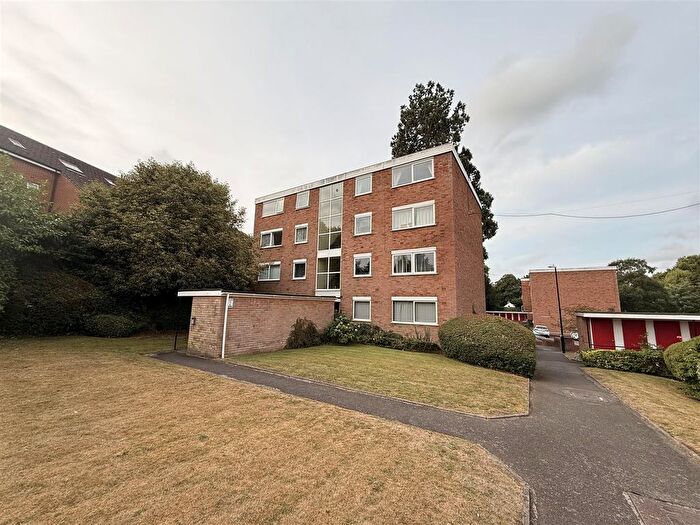 2 Bedroom Flat To Rent In Bankside Close, Coventry, CV3