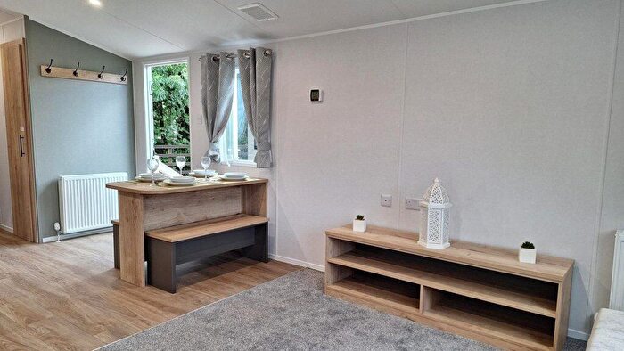 2 Bedroom Caravan For Sale In Yorkshire Dales Country And Leisure Park, DL8