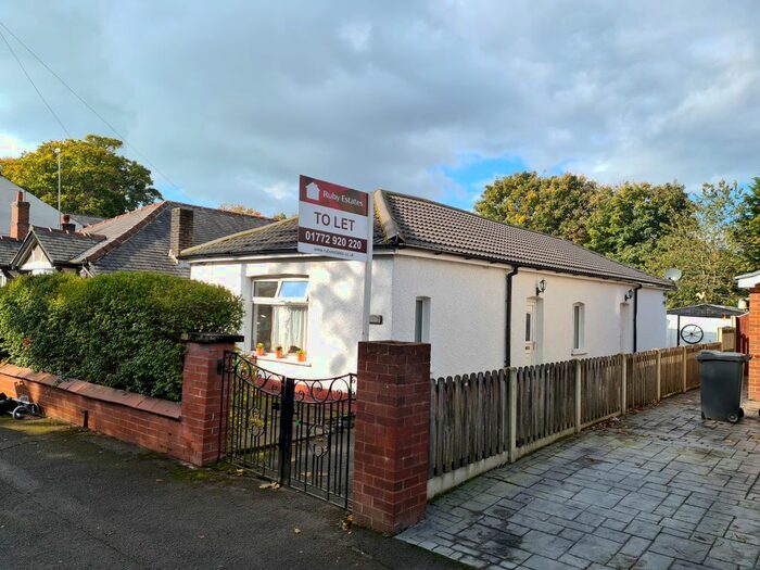 2 Bedroom Bungalow To Rent In Selborne Street, Preston City Centre, PR1