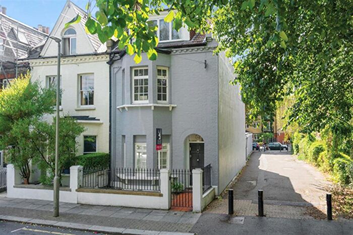 4 Bedroom End Of Terrace House To Rent In Home Road, SW11