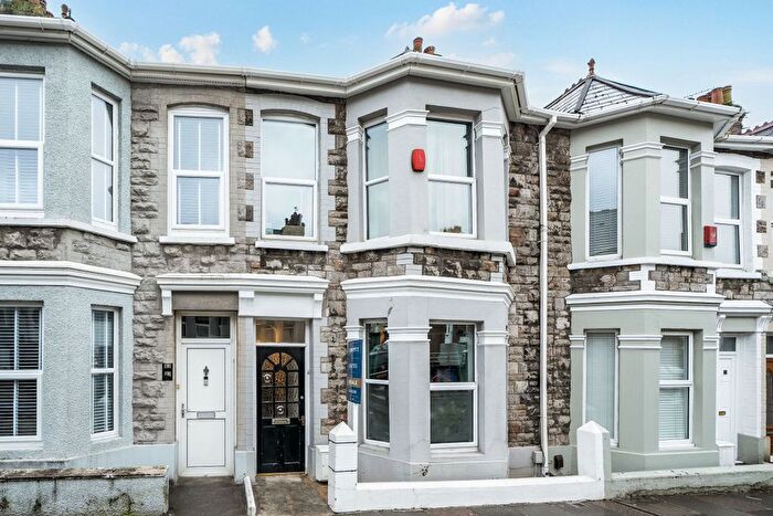 3 Bedroom Terraced House For Sale In Langstone Road, PL2