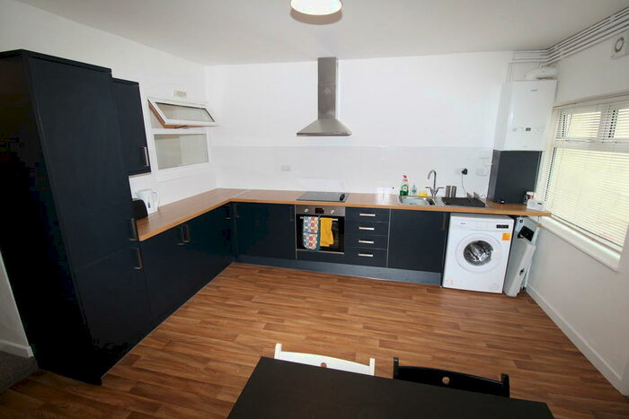 3 Bedroom Terraced House To Rent In Egypt Street, Pontypridd, CF37