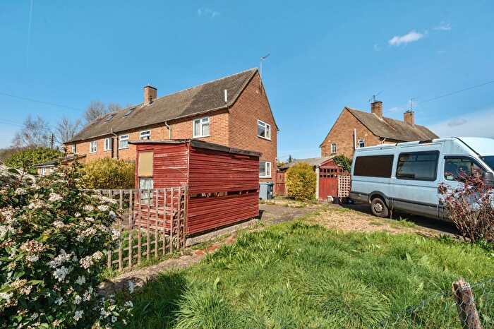 3 Bedroom Semi-Detached House For Sale In Tackley, Oxfordshire, OX5