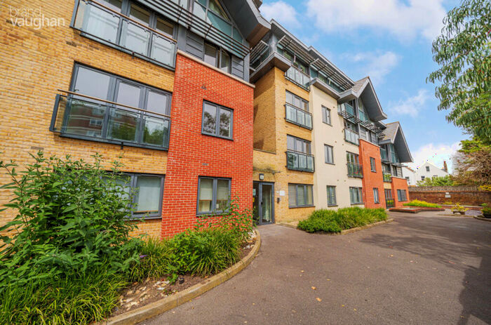 1 Bedroom Flat To Rent In New Church Road, Hove, East Sussex, BN3