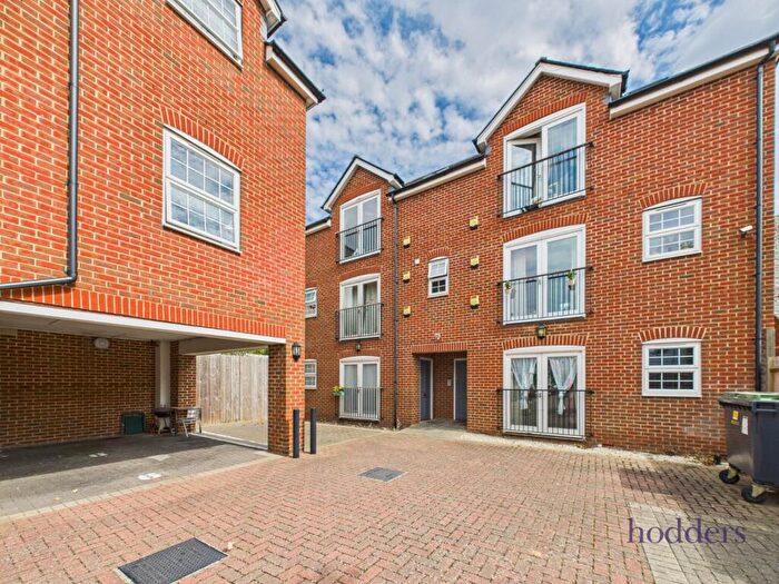 Studio For Sale In Chertsey, Surrey, KT16