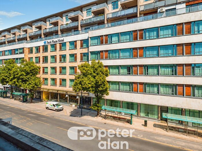 2 Bedroom Apartment To Rent In Park View, Greyfriars Road, City Centre, CF10