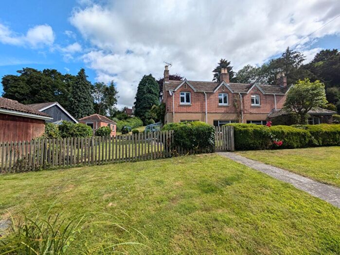 4 Bedroom House To Rent In Coxhill Lane, Potterne, Devizes, SN10