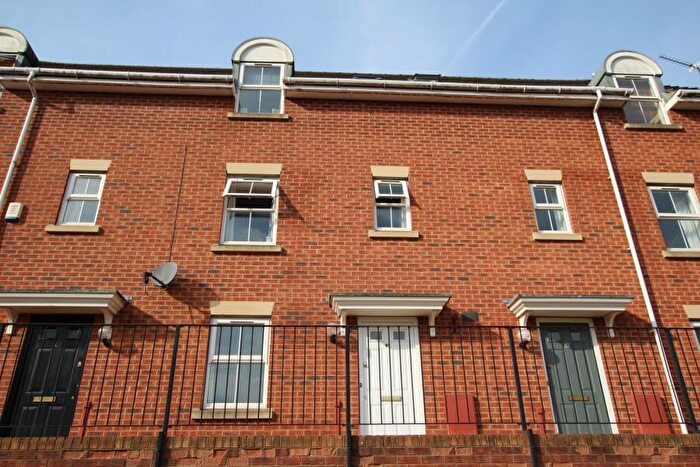 8 Bedroom Terraced House To Rent In Wright Way - Stoke Park, BS16