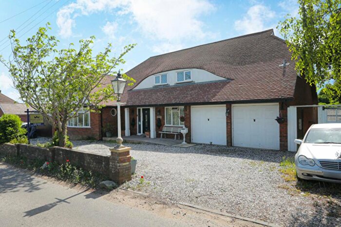 5 Bedroom Detached House For Sale In Woodchurch Road, Birchington, Kent, CT7
