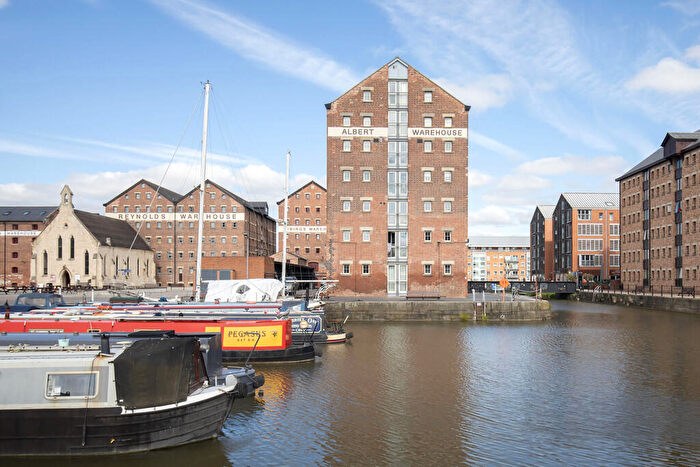 2 Bedroom Apartment To Rent In Albert Warehouse, The Docks, Gloucester, GL1