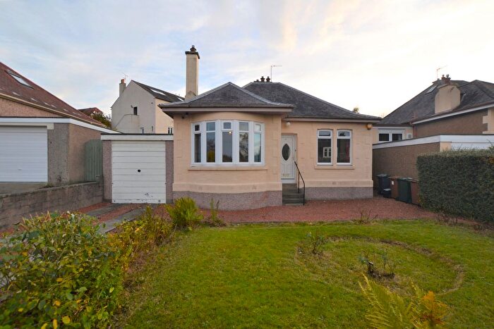 3 Bedroom Detached House To Rent In Craiglockhart Gardens, Edinburgh, EH14