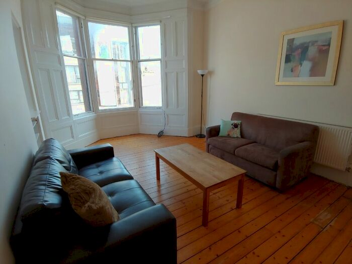 2 Bedroom Flat To Rent In Cresswell Street, Hillhead, Glasgow G12