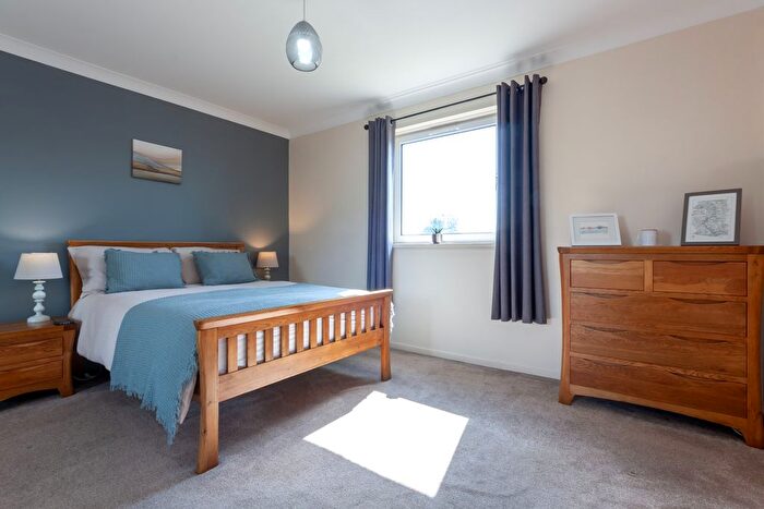 1 Bedroom Flat For Sale In Newlands Avenue, Broomhill, Aberdeen, AB10