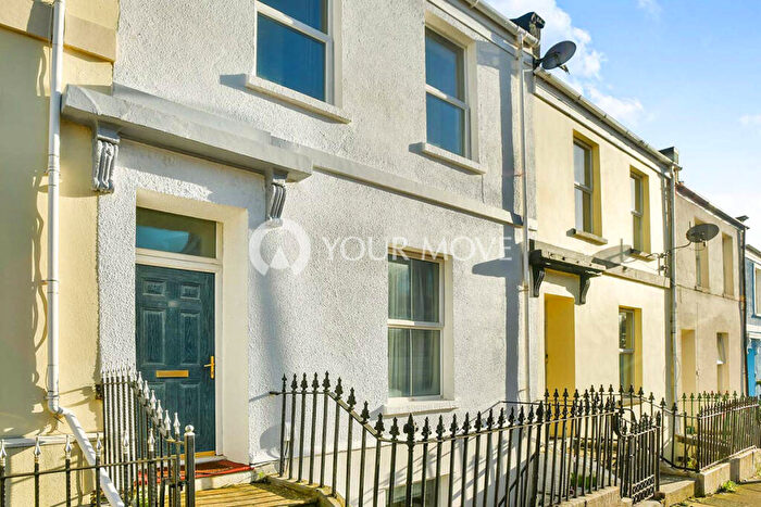 2 Bedroom Flat To Rent In Molesworth Road, Stoke, Plymouth, Devon, PL1