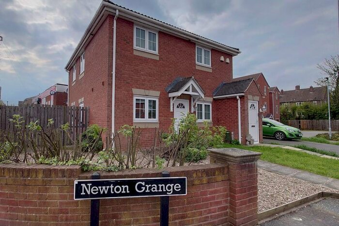 2 Bedroom Flat To Rent In Newton Grange, Hemsworth, Pontefract, WF9