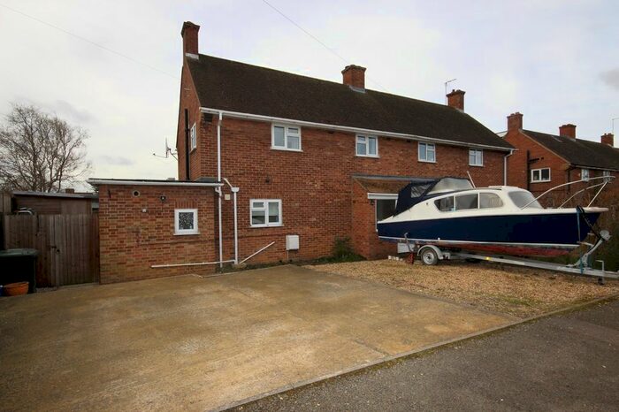 3 Bedroom Semi-Detached House For Sale In Station Crescent, Lidlington, Bedford MK43