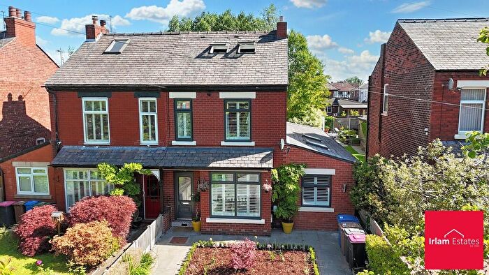 4 Bedroom Semi-Detached House To Rent In New Moss Road, Cadishead, M44