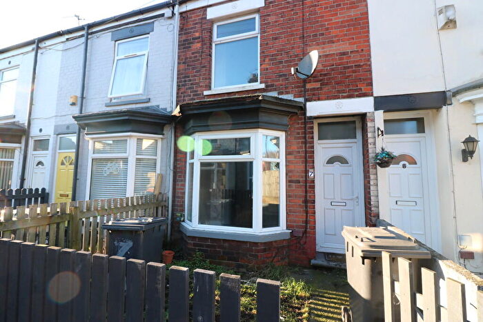 2 Bedroom Terraced House To Rent In Ceylon Street, Hull, HU9