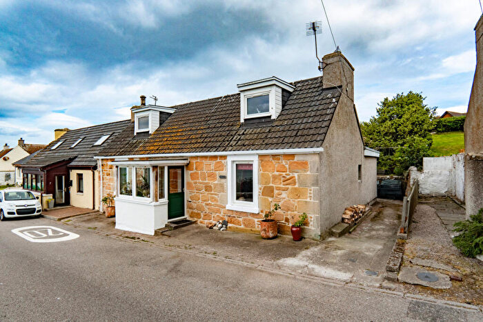 3 Bedroom Semi Detached House For Sale In Castle Street, Tain, IV20