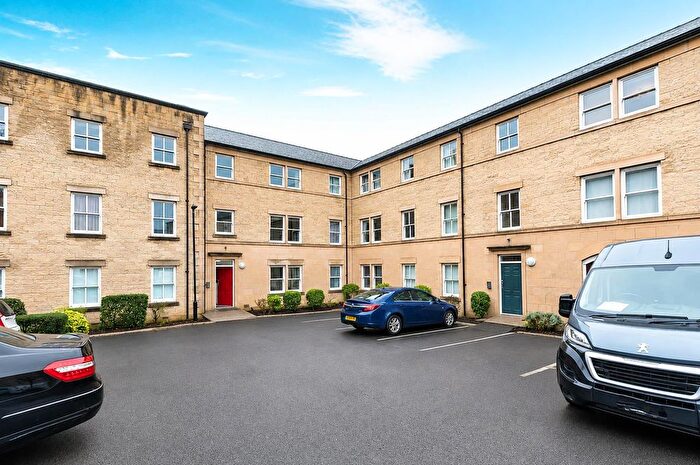 2 Bedroom Flat For Sale In Henry Street, Lancaster, LA1
