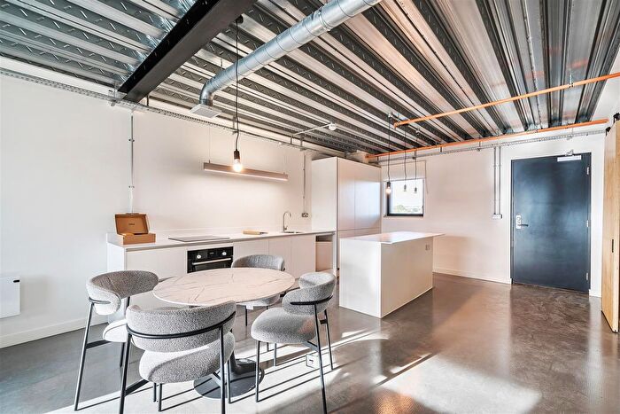 2 Bedroom Flat To Rent In District Lofts, Climate Innovation District, LS9