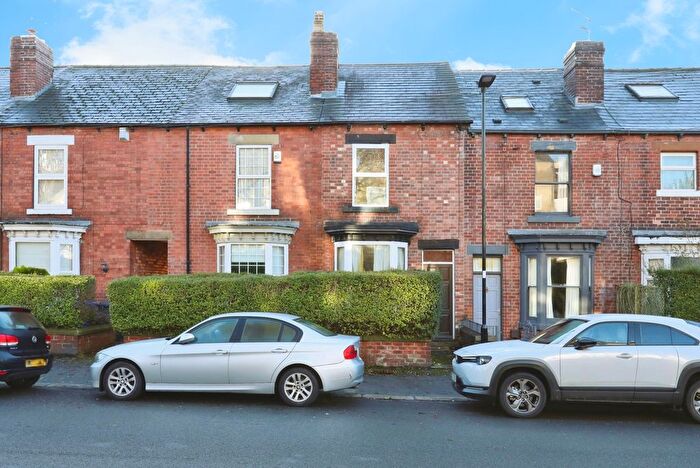 3 Bedroom Terraced House For Sale In Graham Road, Sheffield, South Yorkshire, S10