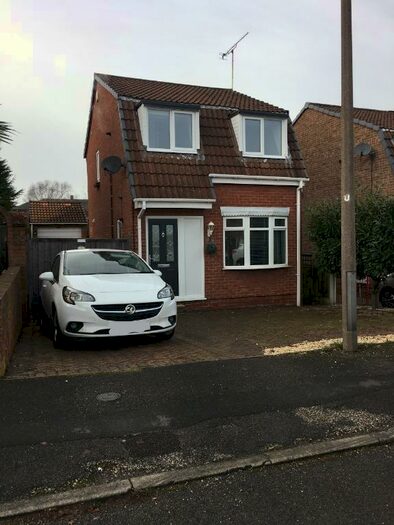 3 Bedroom Detached House To Rent In Lindwall Court, Worksop, S81