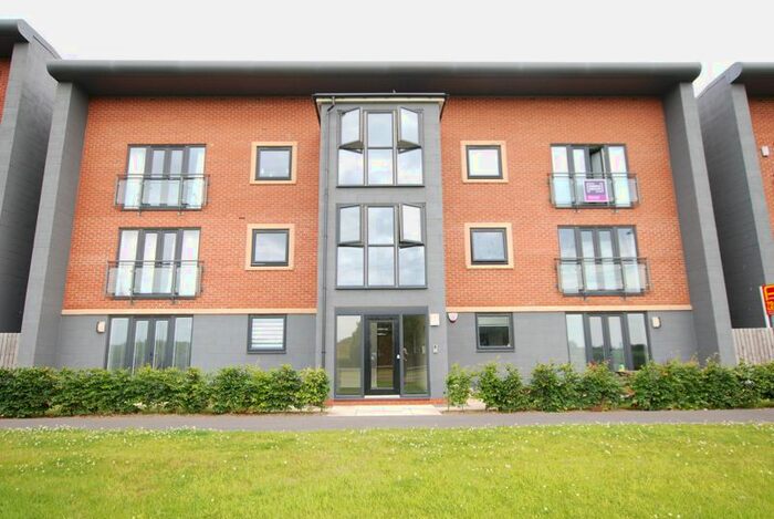 2 Bedroom Flat To Rent In Elmwood Park Court, Newcastle Upon Tyne, NE13