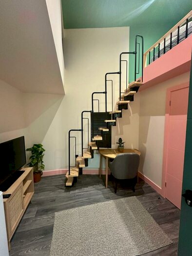 Studio To Rent In Burma Road, N16