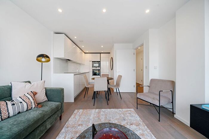 1 Bedroom Flat For Sale In Worcester Point, Central Street, London, EC1V