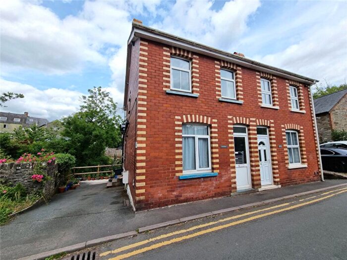 3 Bedroom Semi Detached House For Sale In Penbont Road, Talgarth, Brecon, Powys, LD3