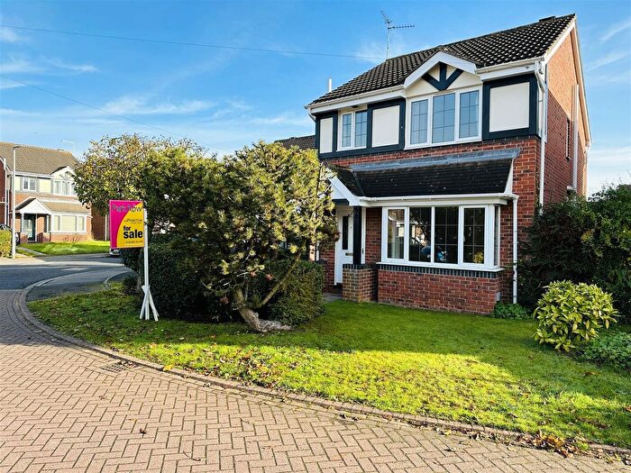 3 Bedroom Detached House For Sale In Centurion Way, Brough, HU15