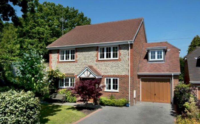4 Bedroom Detached House To Rent In Mount Pleasant Road, Weald, Sevenoaks, TN14