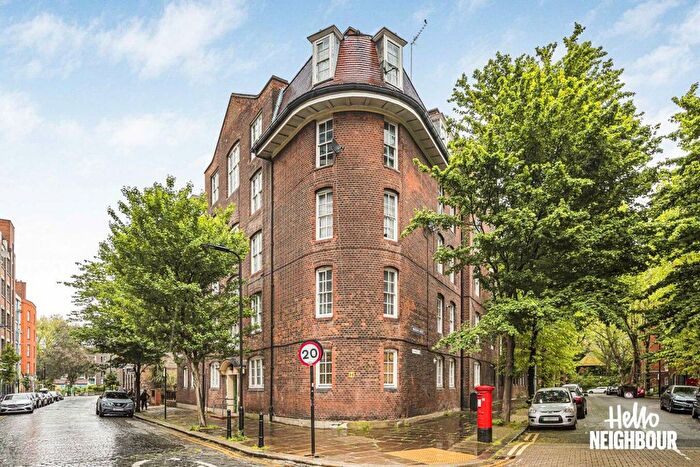 1 Bedroom Flat For Sale In Navarre Street, Bethnal Green, London, E2
