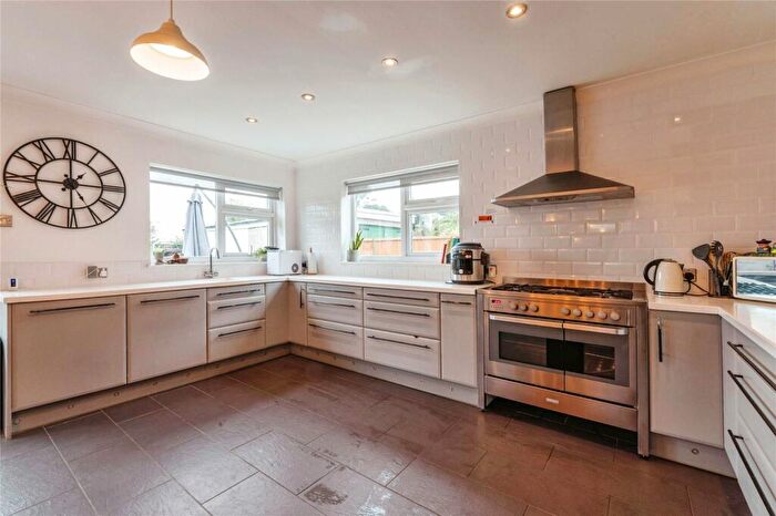 3 Bedroom Bungalow For Sale In Laird Avenue, Grays, Essex, RM16