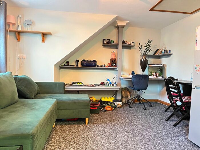 1 Bedroom Flat To Rent In White Hart Lane, Wood Green, N22