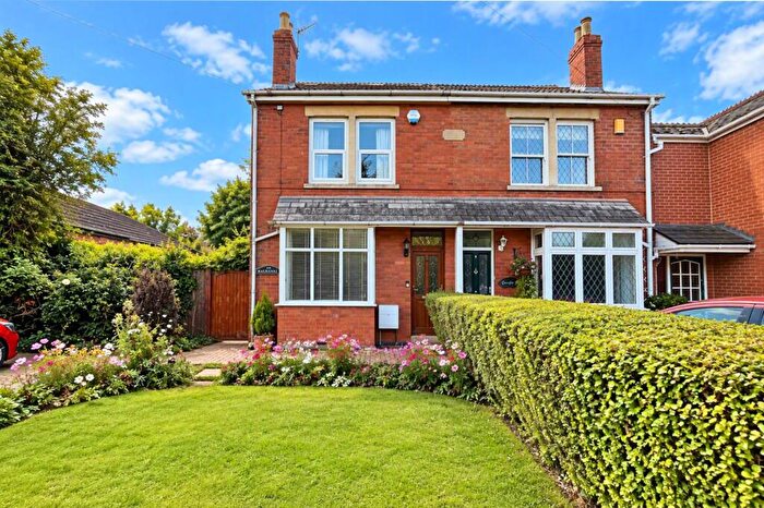 3 Bedroom Semi Detached House For Sale In Old Elmore Lane, Quedgeley, GL2