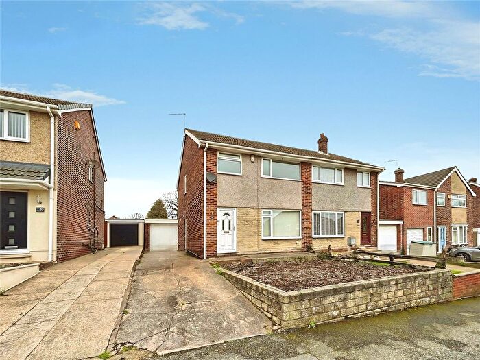 3 Bedroom Semi-Detached House To Rent In Howden Avenue, Skellow, Doncaster, South Yorkshire, DN6