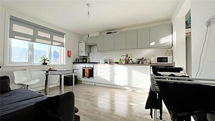 1 Bedroom House Of Multiple Occupation To Rent In Hollingbury Place, Brighton, BN1