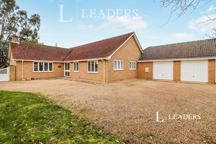 4 Bedroom Bungalow To Rent In Haughley Green, Stowmarket, Suffolk, IP14