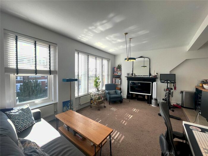 2 Bedroom Flat To Rent In Quernmore Road, London, N4