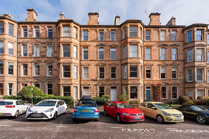 3 Bedroom Flat For Sale In / Woodburn Terrace, Morningside, Edinburgh, EH10